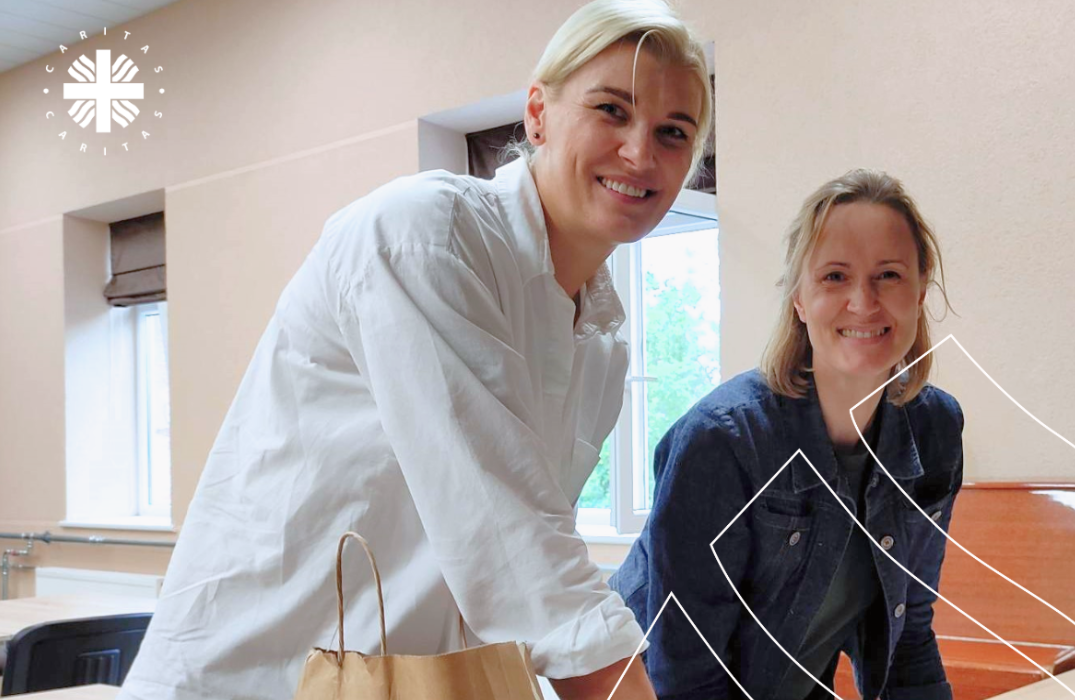 Pasitinkant Socialinių darbuotojų dieną – karitiečių mintys, kas (ne)lengva šiame darbe